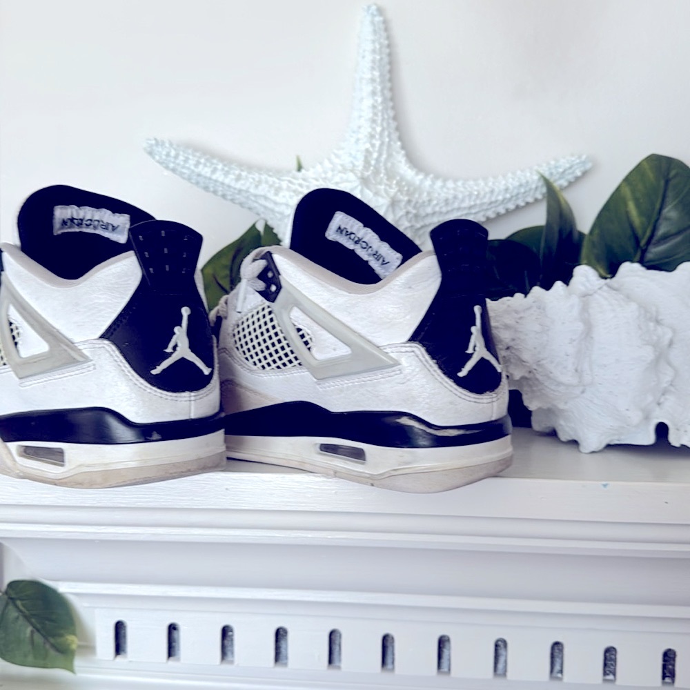Jordan 4 Retro Military Black - Picture 11 of 11